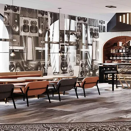 Ibis Styles Paris Porte De Versailles - Mairie D'issy Отель Исси-ле-Мулино