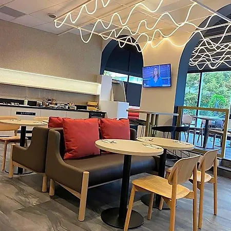 Ibis Styles Paris Porte De Versailles - Mairie D'issy 3*